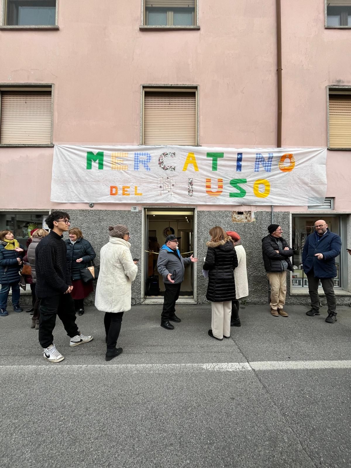 Inaugurazione Mercatino Solidale del Riuso